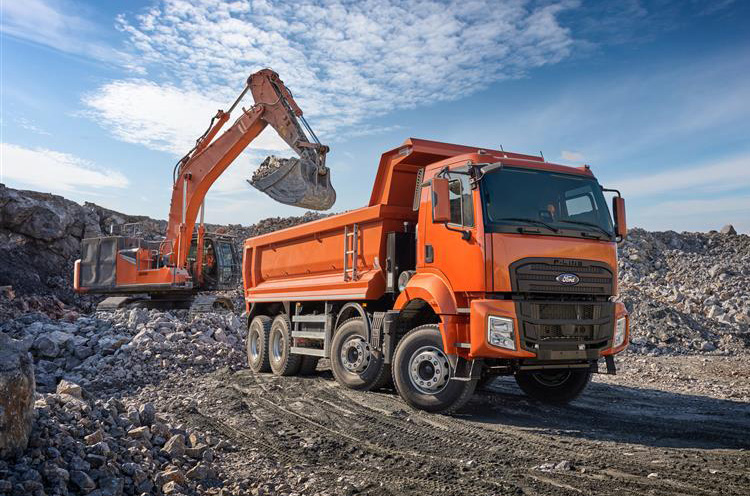 Ford Trucks F-LINE, Bridgestone lastikleriyle yola çıkıyor
