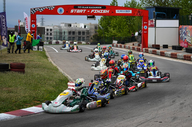 Karting heyecanı Tuzla’da yaşandı