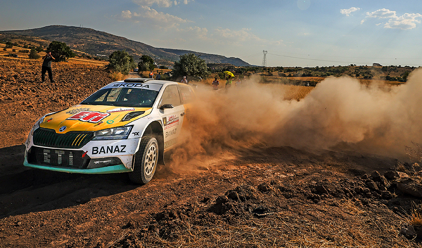 Kapadokya’da nefes kesen mücadele